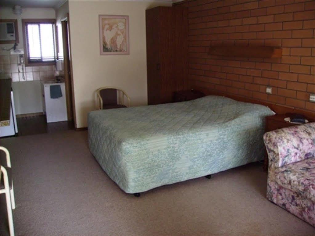 Keith Motor Inn Экстерьер фото